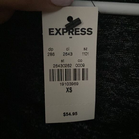 🆕 Express super soft sweater - Picture 3 of 5